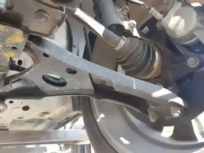 Pezzo di ricambio per auto di seconda mano Braccio Di Sospensione Anteriore Sinistro Inferiore per DR 4.0 EV Riferimenti OEM IAM   