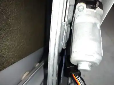 Автозапчасти б/у дверь передняя правая за dr 4.0 ev ссылки oem iam   