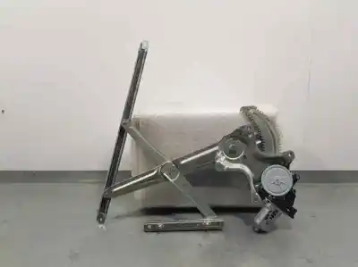 Piesă de schimb auto la mâna a doua MECANISM ACȚIONARE GEAM FAȚÃ DREAPTA pentru MITSUBISHI OUTLANDER (GF0)  Referințe OEM IAM 5713A386  2621005370