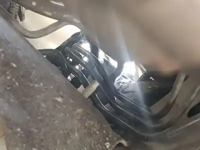 Peça sobressalente para automóvel em segunda mão  por VOLVO V50 FAMILIAR  Referências OEM IAM 30665886  