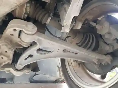 Автозапчастина б/у передній лівий нижний рычаг підвіски для AUDI A3 (8P) 2.0 TDI Посилання на OEM IAM 1K0407151AC  