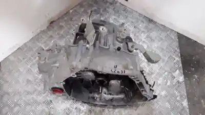 Second-hand car spare part gearbox for mazda 2 lim. () origin oem iam references f69103000 5 velocidades 