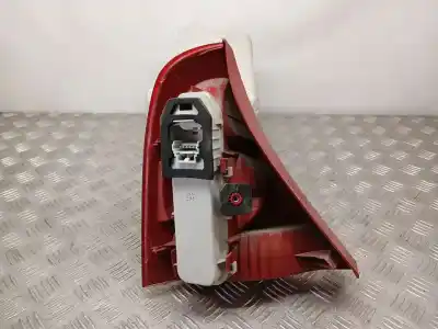 Автозапчасти б/у правый задний фонарь за renault clio ii fase ii (b/cb0) authentique ссылки oem iam 8200917487  
