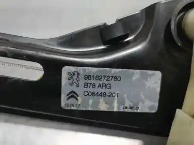 Second-hand car spare part rear left window regulator for citroen c4 picasso ii 1.2 thp 130 oem iam references 9816272680  