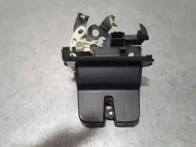 Second-hand car spare part trunk lock for skoda octavia combi (5e5) active oem iam references 8r0827505a