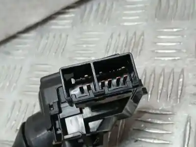 Pezzo di ricambio per auto di seconda mano comando pulito per toyota verso active riferimenti oem iam 17f144  17f144