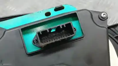 Peça sobressalente para automóvel em segunda mão quadrante por dacia duster ambiance 4x4 referências oem iam 248100026r  