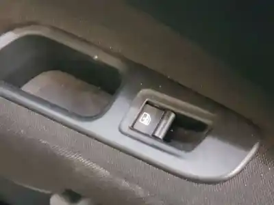 İkinci el araba yedek parçası ARKA SOL CAM KONTROLÜ için JEEP RENEGADE  OEM IAM referansları 735603927  