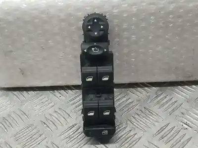 Second-hand car spare part LEFT FRONT POWER WINDOW SWITCH for CITROEN C4 LIM.  OEM IAM references 96657050ZD  30170381