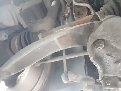 İkinci el araba yedek parçası ÖN SAG ALT SÜSPANSIYON KOLU için PEUGEOT 307 BREAK/SW (S2)  OEM IAM referansları 1643188980  