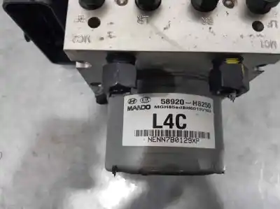 Peça sobressalente para automóvel em segunda mão abs por kia stonic (ybcuv) concept referências oem iam 58920h8250  