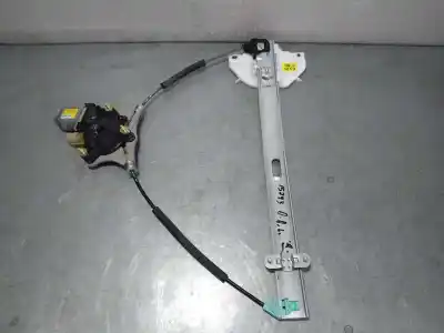 Peça sobressalente para automóvel em segunda mão  por KIA STONIC (YBCUV)  Referências OEM IAM 82402H8100  