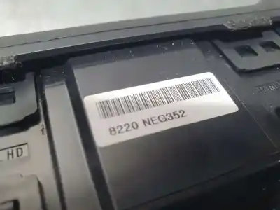 Peça sobressalente para automóvel em segunda mão comando de sofagem (chauffage / ar condicionado) por kia stonic (ybcuv) concept referências oem iam 97250h8220sa1  c200367560a