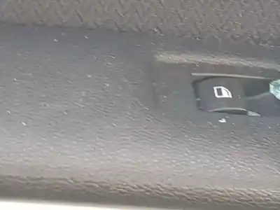 Pezzo di ricambio per auto di seconda mano comandi alzacristalli posteriore sinistro per bmw serie 3 berlina (e90) 320i riferimenti oem iam 61316945874