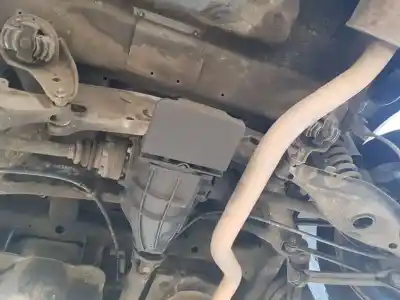 Автозапчастина б/у задня вісь для SSANGYONG RODIUS Xdi Посилання на OEM IAM 1513500008  