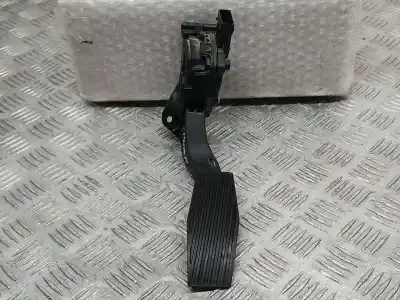 Pièce détachée automobile d'occasion potentiomètre pour opel astra j lim. excellence références oem iam 13252702