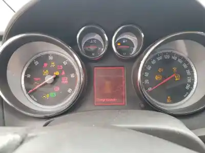 Peça sobressalente para automóvel em segunda mão quadrante por opel astra j lim. sport referências oem iam 13355679 600775881 