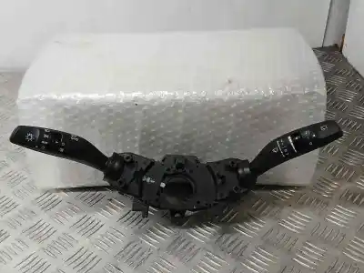 Peça sobressalente para automóvel em segunda mão  por KIA STONIC (YBCUV)  Referências OEM IAM 93403D4952  