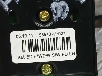 Peça sobressalente para automóvel em segunda mão botão / interruptor elevador vidro dianteiro esquerdo por kia pro_cee´d concept referências oem iam 935701h021  