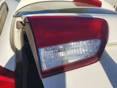 Recambio de automóvil de segunda mano de PILOTO TRASERO IZQUIERDO para KIA CARENS ( )  referencias OEM IAM 92403A4020  