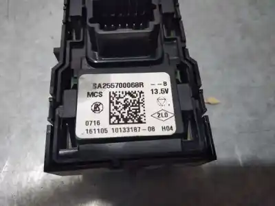 Second-hand car spare part left front power window switch for renault clio iv limited oem iam references 809610909r  255700068r