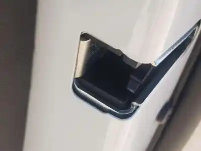 Second-hand car spare part front right door lock for bmw serie 3 lim. (f30) 320d oem iam references 51217229458