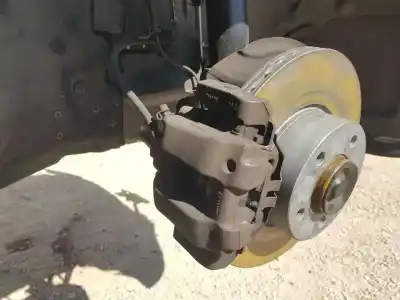 Second-hand car spare part front right brake caliper for bmw serie 3 lim. (f30) 320d oem iam references 34116857688