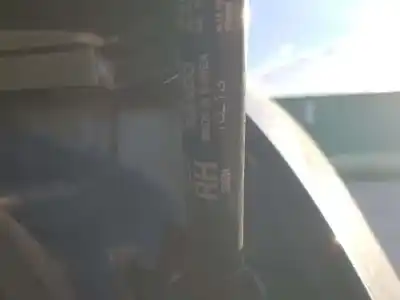 Автозапчасти б/у  за KIA RIO (YB)  ссылки OEM IAM 81770H8010  