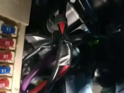 İkinci el araba yedek parçası DIREKSIYON KOLONU için KIA RIO (YB)  OEM IAM referansları 56310H8300  