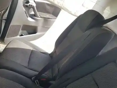 İkinci el araba yedek parçası  için TOYOTA VERSO  OEM IAM referansları   