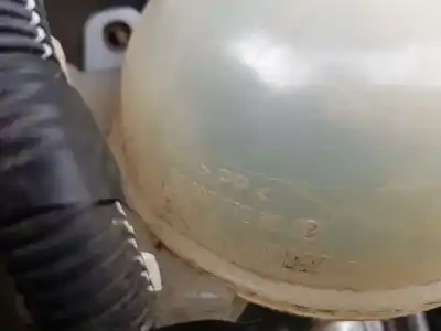 Second-hand car spare part coolant expansion tank for citroen c3 feel oem iam references 980077728002