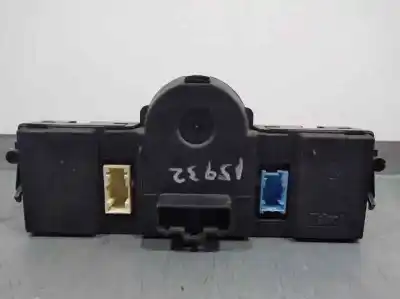 Second-hand car spare part climate control for renault scenic ii privilege oem iam references 7701208975  
