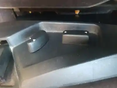 Pezzo di ricambio per auto di seconda mano sedile anteriore destro per lancia phedra (180) platino riferimenti oem iam   