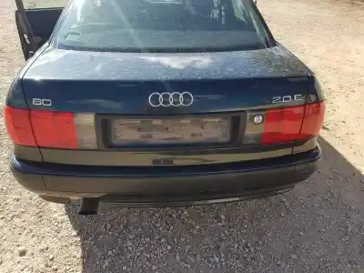 Автозапчастина б/у крішка багажника для audi 80/90 (893) e посилання на oem iam 8a5827023e  