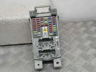 Pezzo di ricambio per auto di seconda mano scatola relè/fusibili per hyundai i20 active link riferimenti oem iam 91950c8560