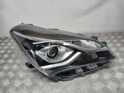 Peça sobressalente para automóvel em segunda mão farol / farolim direito por toyota yaris active referências oem iam 811300dj90