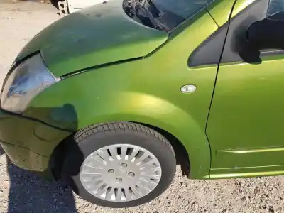 İkinci el araba yedek parçası SOL ÖN ÇAMURLUK için CITROEN C2  OEM IAM referansları 7840N3  