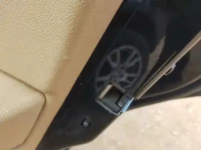 Second-hand car spare part rear right door lock for bmw x3 (e83) 2.0d oem iam references 51227202148