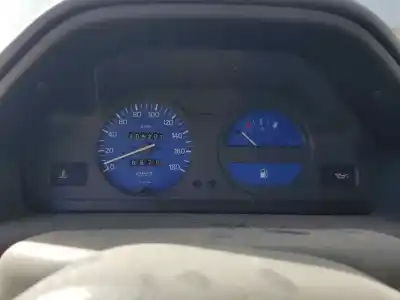 Pièce détachée automobile d'occasion COMPTEUR DE VITESSE TABLEAU DE BORD pour PEUGEOT 106 (S1)  Références OEM IAM 6100EK  