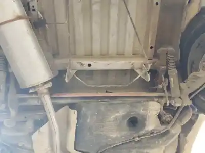 İkinci el araba yedek parçası ARKA AKS için PEUGEOT 106 (S1)  OEM IAM referansları 514858  