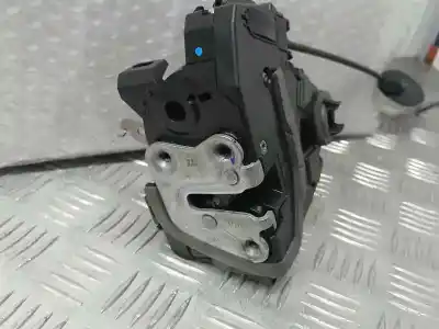 Tweedehands auto-onderdeel deurslot rechts voor voor renault captur ii techno oem iam-referenties 805024067r