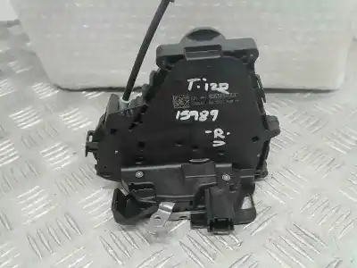 Pezzo di ricambio per auto di seconda mano serratura porta posteriore sinistra per renault captur ii techno riferimenti oem iam 825031538r  