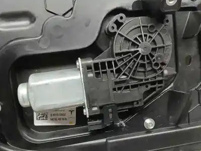 Second-hand car spare part passenger side right window regulator for tesla model 3 (5yj3) ev performance awd oem iam references 1096621  5190110008220
