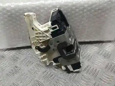 Pezzo di ricambio per auto di seconda mano serratura porta anteriore sinistra per tesla model 3 (5yj3) ev performance awd riferimenti oem iam 1068964  119005a08950