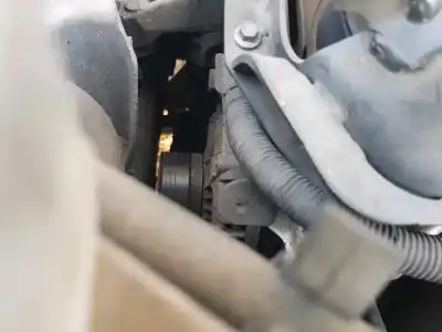 Piesă de schimb auto la mâna a doua alternator pentru ford kuga (cbv) titanium referințe oem iam 