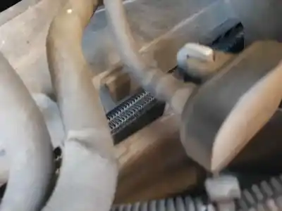 Piesă de schimb auto la mâna a doua radiator de apa pentru ford kuga (cbv) titanium referințe oem iam 