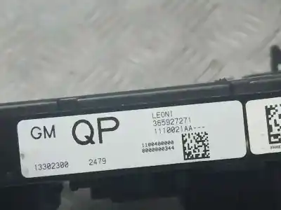 Second-hand car spare part fuse box unit for opel astra j lim. sport oem iam references 13302300  365927271