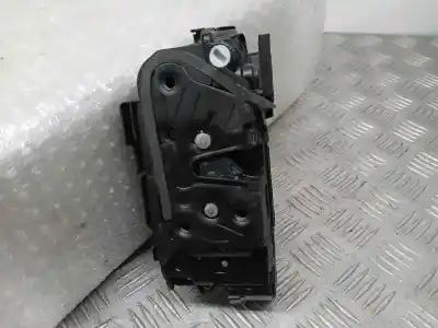 Recambio de automóvil de segunda mano de CERRADURA PUERTA TRASERA IZQUIERDA para SEAT ATECA (KH7)  referencias OEM IAM 5TA839015E  