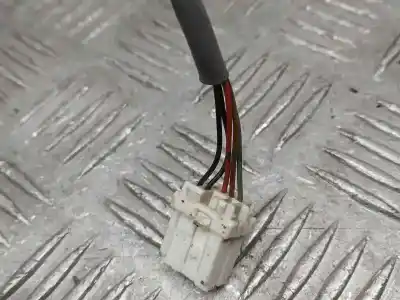 Second-hand car spare part right rearview mirror for nissan note (e11e) acenta oem iam references 963019u16b  