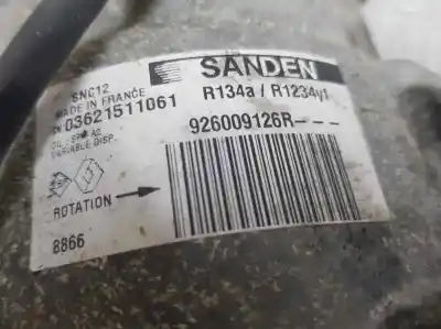 Peça sobressalente para automóvel em segunda mão compressor de ar condicionado a/a a/c por renault captur ii zen referências oem iam 926009126r  